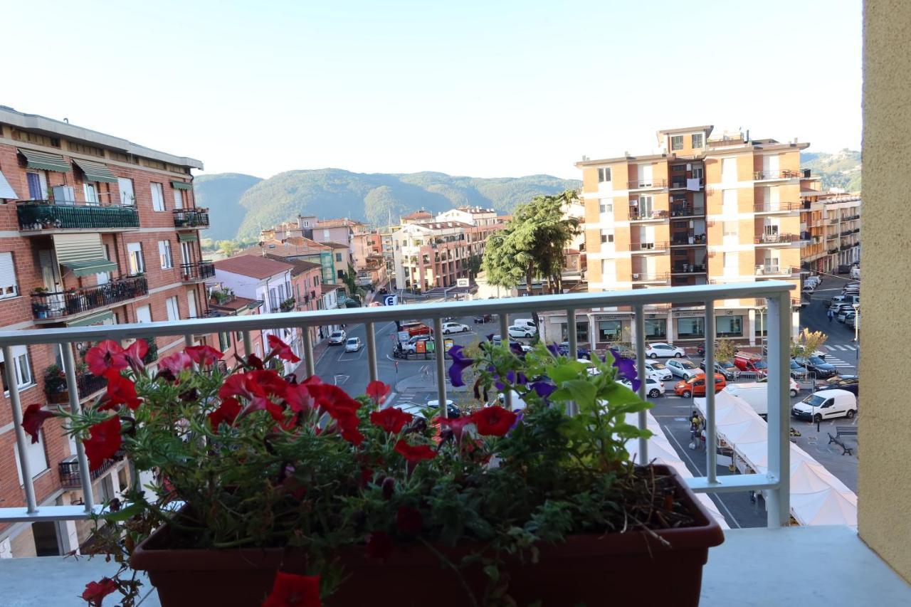 La Casa Di Loris Apartment Sarzana Exterior photo